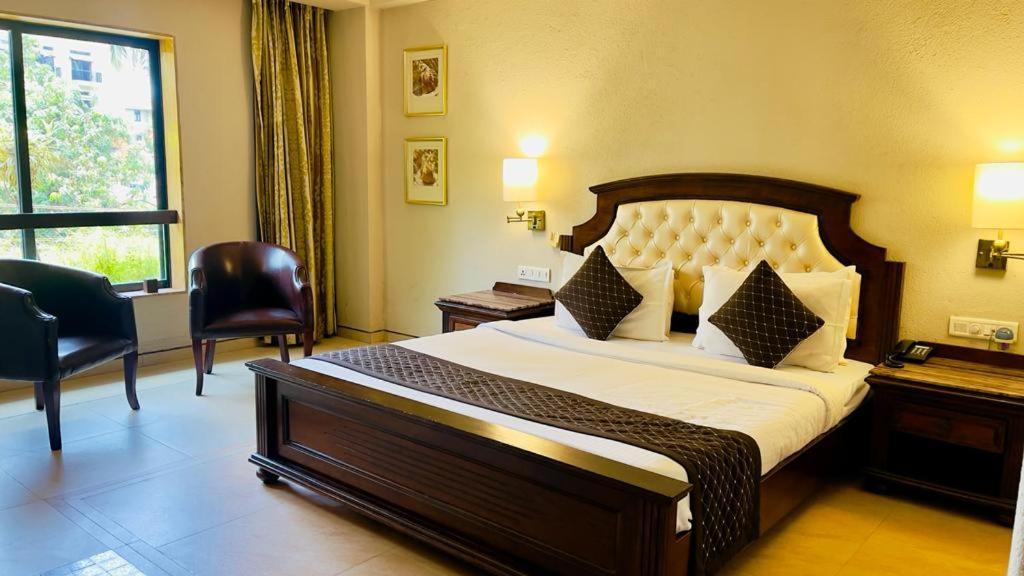 Hotel Le Cypress Bareilly Eksteriør billede